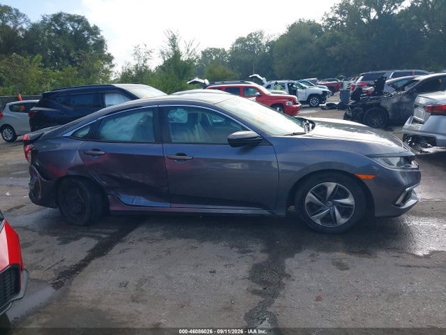 Продажа на аукционе авто 2020 Honda Civic Lx, vin: 2HGFC2F61LH517883, номер лота: 46086026
