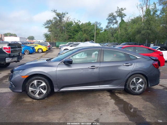 Продажа на аукционе авто 2020 Honda Civic Lx, vin: 2HGFC2F61LH517883, номер лота: 46086026