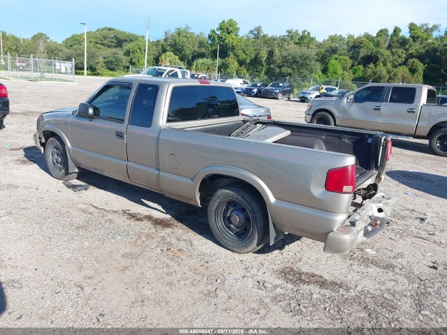 2000 Gmc Sonoma Sls მანქანა იყიდება აუქციონზე, vin: 1GTCS19W2Y8214179, აუქციონის ნომერი: 46086047