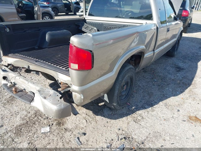 2000 Gmc Sonoma Sls მანქანა იყიდება აუქციონზე, vin: 1GTCS19W2Y8214179, აუქციონის ნომერი: 46086047