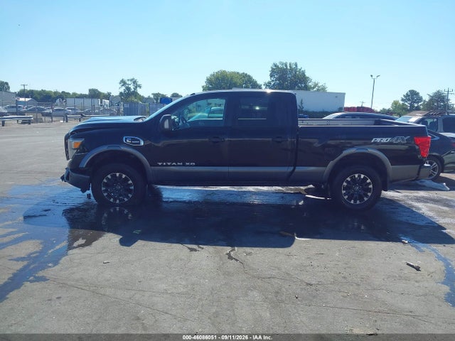 46086051 :رقم المزاد ، 1N6BA1F40GN506105 vin ، 2016 Nissan Titan Xd Pro-4x Diesel مزاد بيع