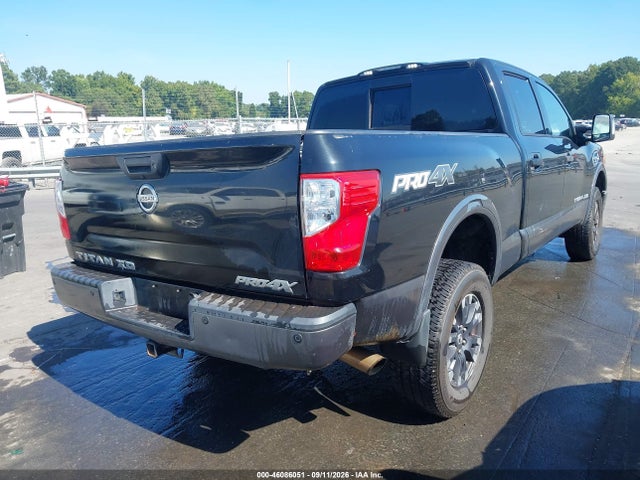 46086051 :رقم المزاد ، 1N6BA1F40GN506105 vin ، 2016 Nissan Titan Xd Pro-4x Diesel مزاد بيع