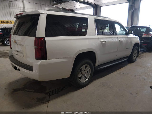 46086061 :رقم المزاد ، 1GNSKKEC8JR336405 vin ، 2018 Chevrolet Suburban Commercial Fleet مزاد بيع