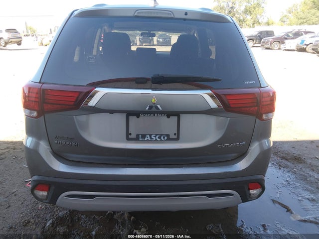 46086070 :رقم المزاد ، JA4AZ3A31KZ008363 vin ، 2019 Mitsubishi Outlander Es مزاد بيع