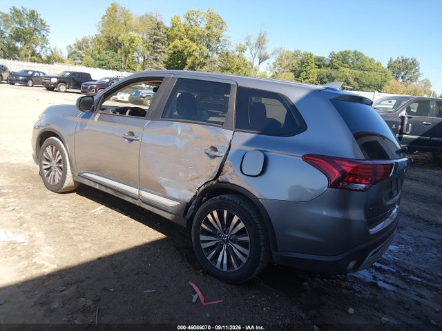 46086070 :رقم المزاد ، JA4AZ3A31KZ008363 vin ، 2019 Mitsubishi Outlander Es مزاد بيع