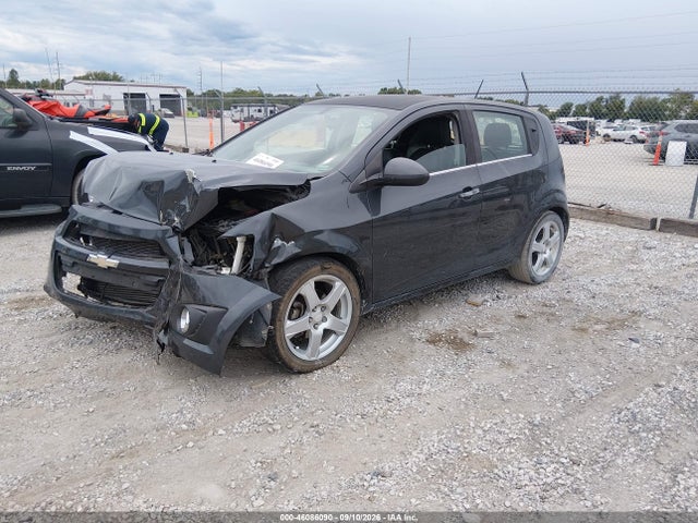 Chevrolet Sonic Ltz Auto 2016 1G1JE6SB6G4160824 Image 2
