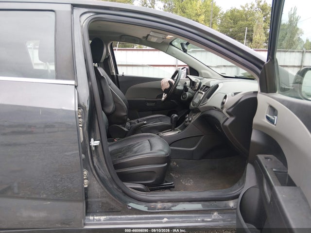 Chevrolet Sonic Ltz Auto 2016 1G1JE6SB6G4160824 Image 5