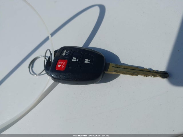 Продаж на аукціоні авто 2017 Toyota Camry Le, vin: 4T1BF1FK7HU797482, номер лоту: 46086096