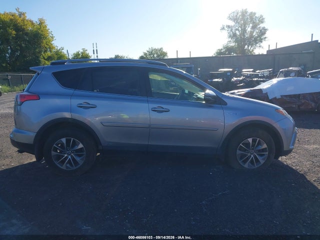Продаж на аукціоні авто 2017 Toyota Rav4 Hybrid Xle, vin: JTMRJREV4HD102578, номер лоту: 46086103