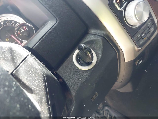 46086109 :رقم المزاد ، 1C6RR7NT7HS678194 vin ، 2017 Ram 1500 Laramie  4x4 5'7 Box مزاد بيع