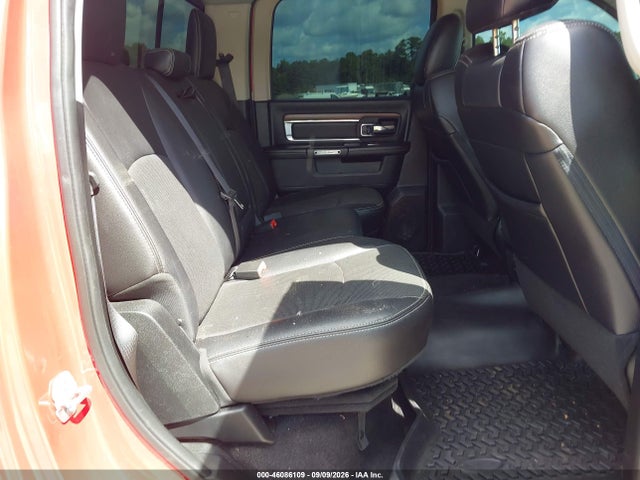 46086109 :رقم المزاد ، 1C6RR7NT7HS678194 vin ، 2017 Ram 1500 Laramie  4x4 5'7 Box مزاد بيع