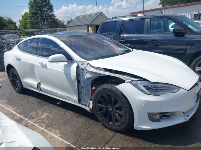 Продаж на аукціоні авто 2017 Tesla Model S, vin: 5YJSA1E24HF226058, номер лоту: 46086166