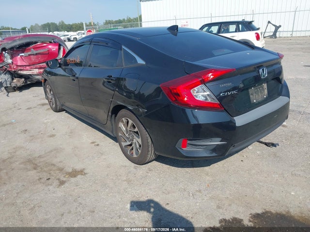 Продажа на аукционе авто 2017 Honda Civic Ex, vin: 2HGFC2F83HH519403, номер лота: 46086176