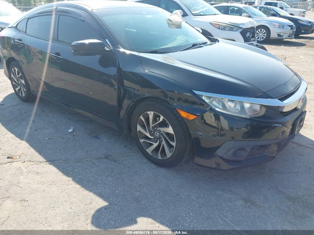 Продажа на аукционе авто 2017 Honda Civic Ex, vin: 2HGFC2F83HH519403, номер лота: 46086176