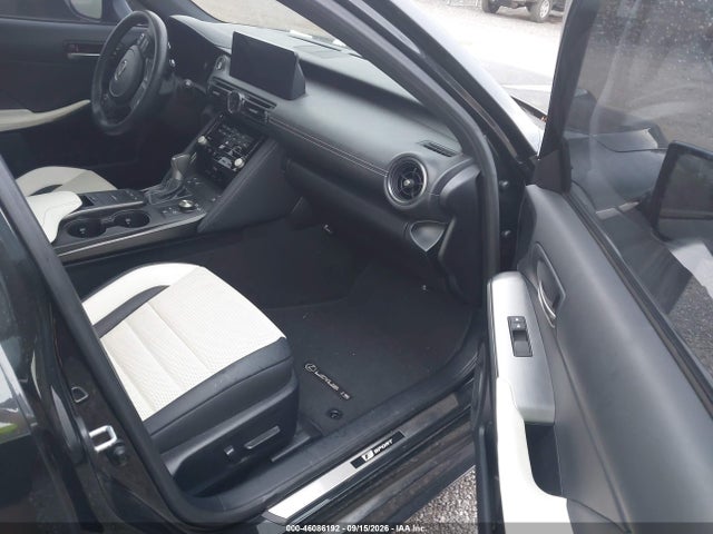 46086192 :رقم المزاد ، JTHAP1D28P5004715 vin ، 2023 Lexus Is 500 F Sport Performance Premium مزاد بيع