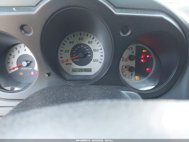 46086214 :رقم المزاد ، 5N1ED28YX4C677282 vin ، 2004 Nissan Xterra Xe مزاد بيع