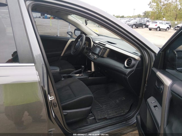 46086217 :رقم المزاد ، 2T3WFREVXEW101437 vin ، 2014 Toyota Rav4 Xle مزاد بيع