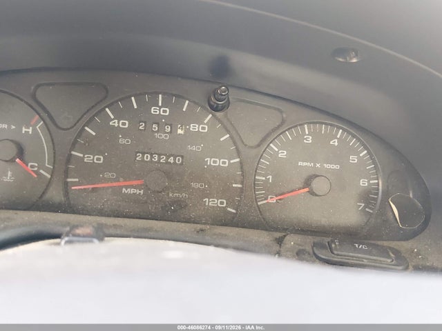 46086274 :رقم المزاد ، 1FAHP56S92A131502 vin ، 2002 Ford Taurus Sel مزاد بيع