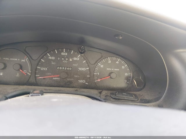 46086274 :رقم المزاد ، 1FAHP56S92A131502 vin ، 2002 Ford Taurus Sel مزاد بيع