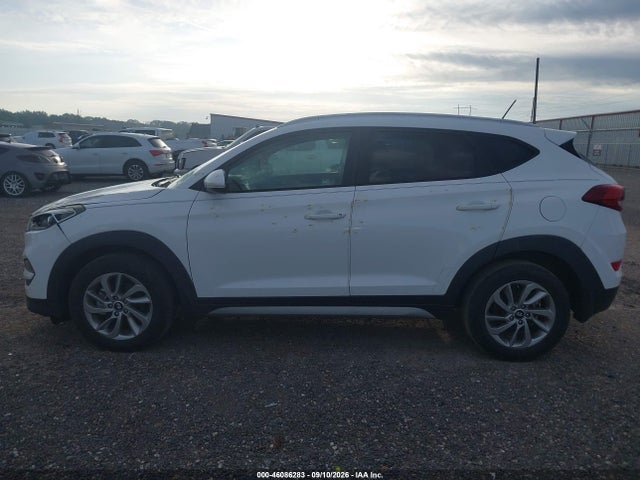 46086283 :رقم المزاد ، KM8J33A27HU310174 vin ، 2017 Hyundai Tucson Eco مزاد بيع