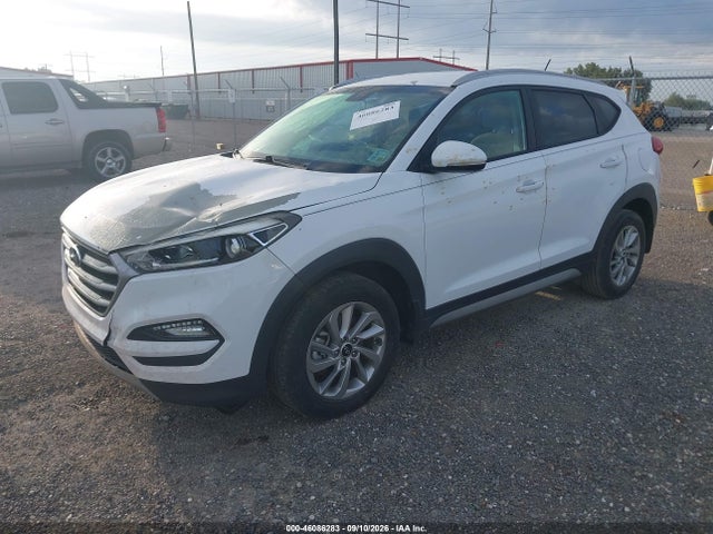 46086283 :رقم المزاد ، KM8J33A27HU310174 vin ، 2017 Hyundai Tucson Eco مزاد بيع