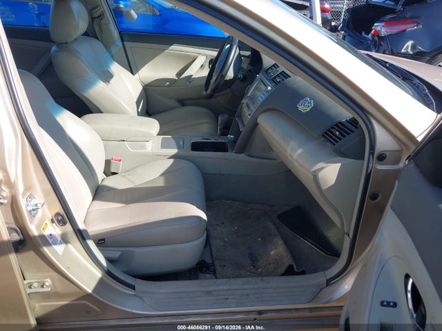 2011 Toyota Camry Hybrid მანქანა იყიდება აუქციონზე, vin: 4T1BB3EK6BU141323, აუქციონის ნომერი: 46086291