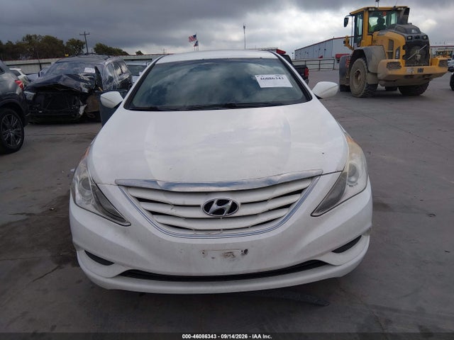 Продажа на аукционе авто 2012 Hyundai Sonata Gls, vin: 5NPEB4AC5CH457913, номер лота: 46086343