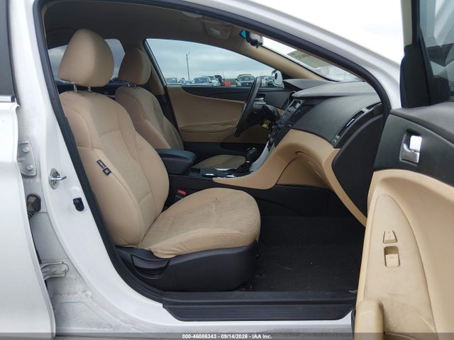 Продажа на аукционе авто 2012 Hyundai Sonata Gls, vin: 5NPEB4AC5CH457913, номер лота: 46086343
