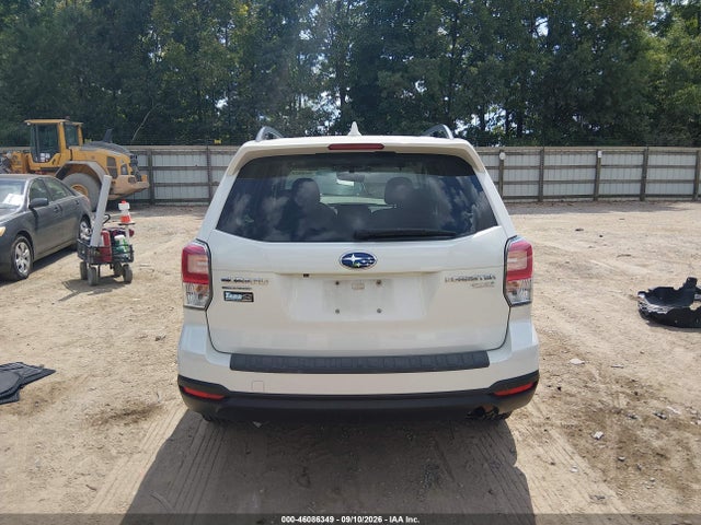 46086349 :رقم المزاد ، JF2SJAEC0HH413579 vin ، 2017 Subaru Forester 2.5i Premium مزاد بيع