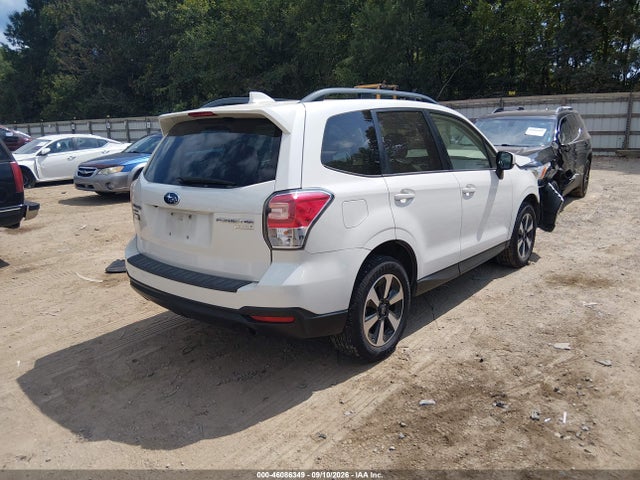 46086349 :رقم المزاد ، JF2SJAEC0HH413579 vin ، 2017 Subaru Forester 2.5i Premium مزاد بيع