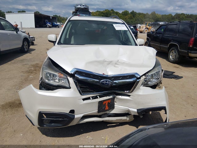 46086349 :رقم المزاد ، JF2SJAEC0HH413579 vin ، 2017 Subaru Forester 2.5i Premium مزاد بيع