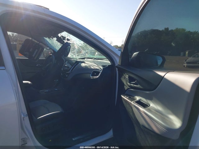 2018 Chevrolet Equinox Premier მანქანა იყიდება აუქციონზე, vin: 2GNAXNEX6J6162749, აუქციონის ნომერი: 46086350