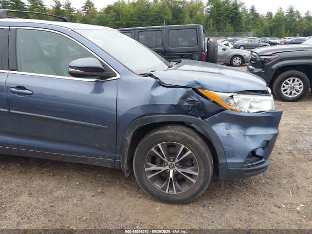 5TDJKRFHXGS502229 Toyota Highlander Xle V6