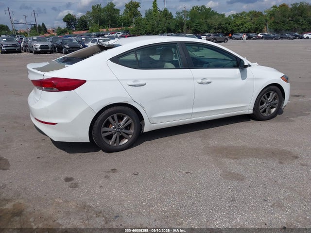 2017 Hyundai Elantra Value Edition მანქანა იყიდება აუქციონზე, vin: 5NPD84LF1HH122849, აუქციონის ნომერი: 46086398