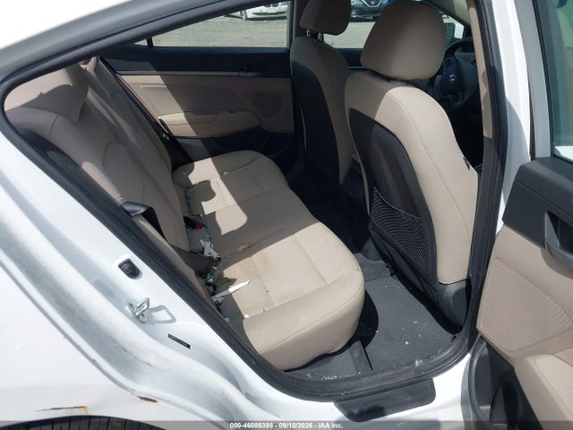 2017 Hyundai Elantra Value Edition მანქანა იყიდება აუქციონზე, vin: 5NPD84LF1HH122849, აუქციონის ნომერი: 46086398