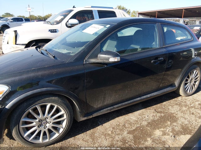 2011 Volvo C30 T5/t5 R-design მანქანა იყიდება აუქციონზე, vin: YV1672MK3B2208033, აუქციონის ნომერი: 46086424