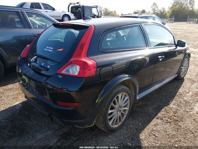 2011 Volvo C30 T5/t5 R-design მანქანა იყიდება აუქციონზე, vin: YV1672MK3B2208033, აუქციონის ნომერი: 46086424