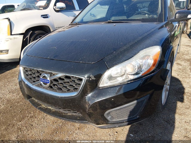 2011 Volvo C30 T5/t5 R-design მანქანა იყიდება აუქციონზე, vin: YV1672MK3B2208033, აუქციონის ნომერი: 46086424