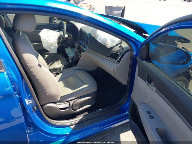 Продажа на аукционе авто 2018 Hyundai Elantra Limited, vin: KMHD84LFXJU584172, номер лота: 46086439