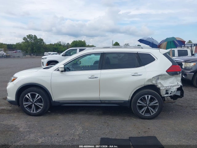 46086444 :رقم المزاد ، 5N1AT2MV6HC733012 vin ، 2017 Nissan Rogue Sv/sl مزاد بيع