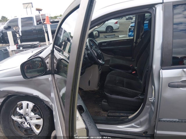 Продажа на аукционе авто 2015 Dodge Grand Caravan American Value Pkg, vin: 2C4RDGBG3FR748089, номер лота: 46086446