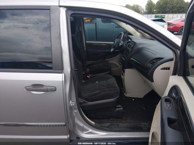 Продажа на аукционе авто 2015 Dodge Grand Caravan American Value Pkg, vin: 2C4RDGBG3FR748089, номер лота: 46086446