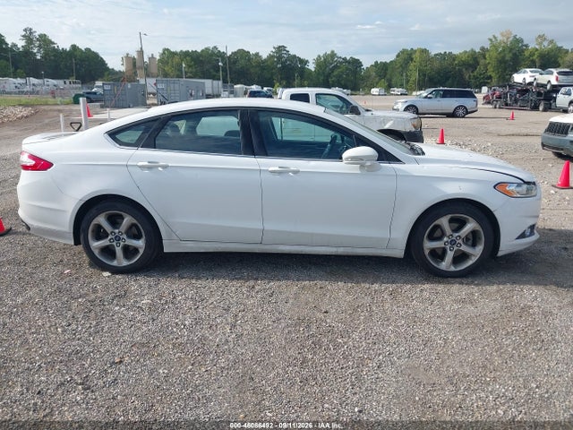 46086492 :رقم المزاد ، 3FA6P0T95GR285956 vin ، 2016 Ford Fusion Se مزاد بيع