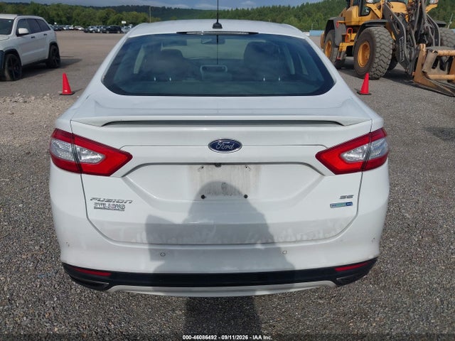 46086492 :رقم المزاد ، 3FA6P0T95GR285956 vin ، 2016 Ford Fusion Se مزاد بيع