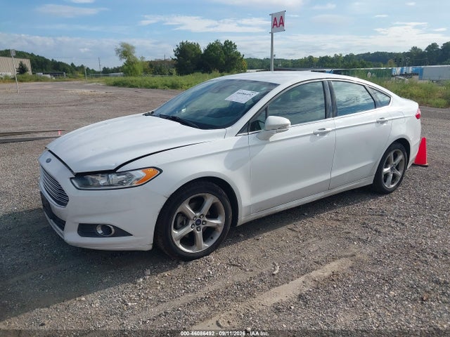 46086492 :رقم المزاد ، 3FA6P0T95GR285956 vin ، 2016 Ford Fusion Se مزاد بيع