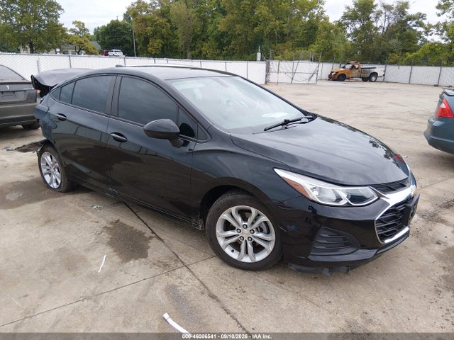 2019 Chevrolet Cruze Ls მანქანა იყიდება აუქციონზე, vin: 1G1BC5SM9K7130827, აუქციონის ნომერი: 46086541