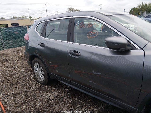 46086569 :رقم المزاد ، 5N1AT2MT0JC795381 vin ، 2018 Nissan Rogue S/sl/sv مزاد بيع