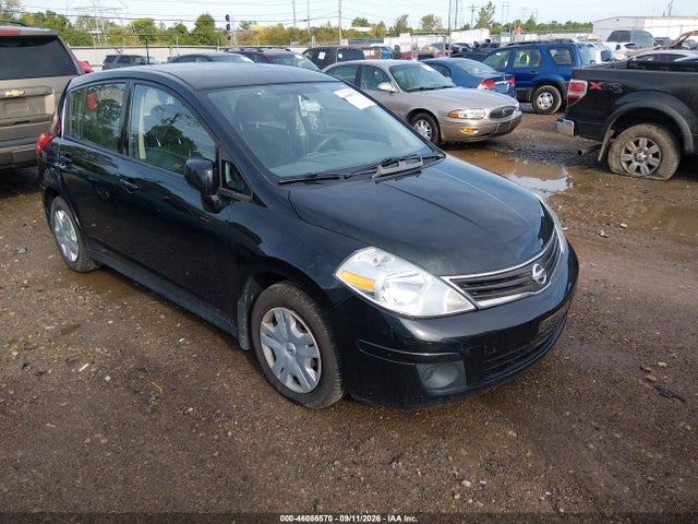 46086570 :رقم المزاد ، 3N1BC1CP1BL512549 vin ، 2011 Nissan Versa 1.8s مزاد بيع