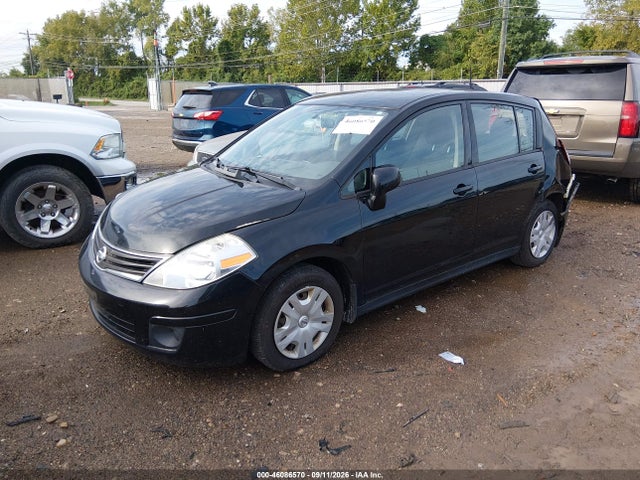 46086570 :رقم المزاد ، 3N1BC1CP1BL512549 vin ، 2011 Nissan Versa 1.8s مزاد بيع