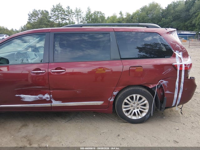Продажа на аукционе авто 2017 Toyota Sienna Xle 8 Passenger, vin: 5TDYZ3DC1HS818733, номер лота: 46086618